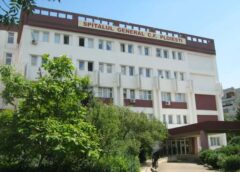 Val de reacţii împotriva ideii preluării Spitalului CF Ploieşti şi transformarea acestuia în secţie exterioară a Spitalului Judeţean / Petiţie semnată de aproape 2.000 de oameni şi ”angajament politic” propus consilierilor judeţeni