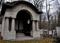 Arhiepiscopia Alba Iuliei Condamnă Profanarea Cimitirul Evreiesc Din Municipiul Reghin