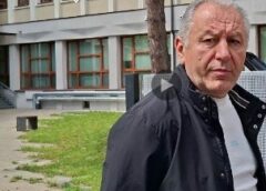 Ca Ntre Golani: “d Voastră în Ce Calitate Mă întrebați? “de Reporter!” “de Al Cui? “de A Lui Rizea!”