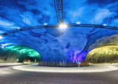 Cel Mai Spectaculos Tunel Subacvatic Din Europa, Cu Primul Sens Giratoriu Iluminat Construit Pe Fundul Mării Din Lume