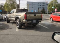 Cu Așa Mașină, Chiar Ai Nevoie De Două Locuri