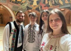 Educație și Credință, Recunoscute La Nivel Național: Parohie Din Botoșani, Premiată La Iași – Foto