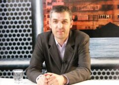 Foaie Verde Din Bucovina Critică Intenția Guvernului De Privatizare A Unor Companii Naționale: Vor Să Vândă Ce Ne A Mai Rămas, Adică Sarea, Apa, Pădurea, Motivând Că Nu Au Bani