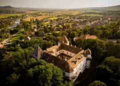 Foto: Castelul Kemény Din Brâncovenești, Locul Unde Istoria și Literatura Se întâlnesc!