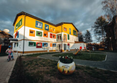 Grădinița „micimackó” Din Miercurea Ciuc, Inaugurată După Modernizare: Condiții De Top Pentru Aproximativ 170 De Copii