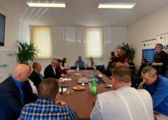 Harvíz Semnează Un Contract De 58,8 Milioane Lei Pentru Ciucul De Jos