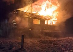 Incendiu în Noapte La O Gospodărie Din Brodina: Pompierii Au Intervenit Cu șase Autospeciale De Stingere