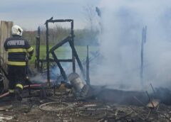 Incendiu Puternic în Bolintin Vale, în Pragul Paștelui: O Bucătărie De Vară A Fost Mistuită De Flăcări