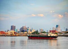 Iranul Amenință Cu Reacții După Ce Sua Au Preluat Controlul Unei Nave în Golful Oman