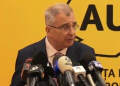 Liderul Senatorilor Aur: Clasa Politică Din România Poartă Integral Răspunderea Pentru Prăbuşirea Economică La Care Asistăm/ Ignorarea în Totalitate A Problemelor Economice Grave, Simptomatică Pentru Nivelul Degradant La Care A Ajuns Politica La Bucureşti