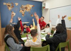 Mii De Copii în Risc De Separare De Familie Din Cauza Sărăciei