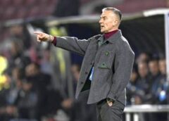 „parcă Juca Barcelona Cu O Echipă De Liga 3!” » Pancu A Intrat în Conflict Cu Jucătorul De Pe Bancă: „nu Accept Astfel De Ieșiri”