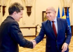 Preşedintele Nicuşor Dan Anunţă O Discuţie Tehnică, Luni, La Palatul Cotroceni, Cu Liderii Coaliţiei De Guvernare şi Cu Reprezentanţii Pe Safe şi Pe Pnrr