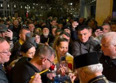 Sfânta Lumină Ajunge în Noaptea De Înviere La Bistrița!