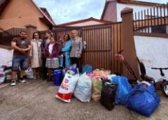 Sute De Cadouri De Paște Pentru Copiii Din Centrele De Plasament și Persoanele Defavorizate Din Buzău