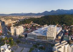 Tragedie La Mall Afi Din Brașov. Un Bărbat A Murit După Ce A Căzut De La Etaj