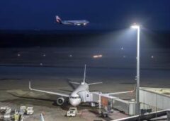 Un Artist A Murit într Un Avion Care A Aterizat De Urgență La București