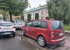 400 De Lei E Amenda La Parcarea Pe Trotuar! „se Merită?” Poliția Locală A Dat Premii, Pe Grigore Bălan!
