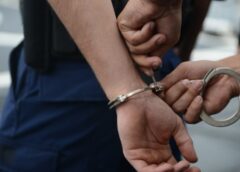 Bărbat Reținut După Ce A Agresat O Pe învățătoarea Fiului Său într Un Restaurant Din Pitești