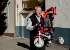 Biblioteca Județeană „ovid Densusianu” Are, în Fiecare An, „o Jucărie Pentru Fiecare”