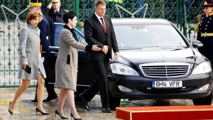 Delia Dinu Demisionează ! După 20 De Ani De Activitate La Palatul Cotroceni, Delia Dinu A Depus Cererea De Eliberare Din Funcție începând Din Această Vară.