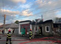 Flăcările Au Lăsat în Urmă Doar Cenușă
