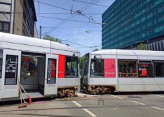 Germania: Două Tramvaie S Au Ciocnit Frontal La Dusseldorf