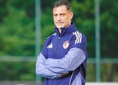 Goztepe Gaziantep » Mirel Rădoi Caută Prima Victorie în Turcia » Gol în Minutul 4!
