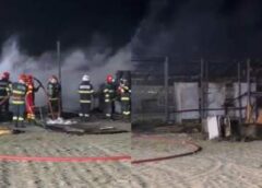 Incendiu Puternic în Mamaia! Arde Un Celebru Beach Bar