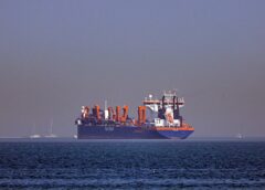 Iranul Anunţă Că A Capturat Un Petrolier în Golful Oman