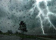 Jumătate De ţară Intră Sub Cod Galben De Furtuni, Ploi Torenţiale şi Descărcări Electrice