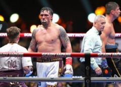 Lupta Anului Dintre Oleksandr Usyk și Rico Verhoeven S A încheiat în Runda Cu Numărul 11, După O Decizie Contestată A Arbitrului