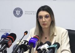 Ministrul Mediului A Dispus Un Control La Jurilovca, Unde Un Proprietar Privat A Montat Gard Pe Sute De Metri, Accesul Publiculuii La Plajă Fiind Blocat