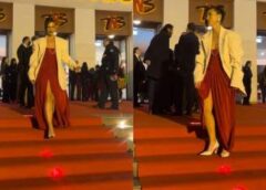 Moment Absolut Savuros Cu Adela Popescu Pe Covorul Roșu De La Premiile Gopo! A Avut Nevoie De Ajutor Să Rezolve