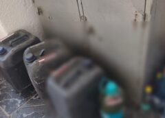 Patru Tineri Reținuți După Percheziții La Toplița și Sărmaș