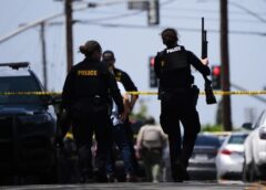 Update Trei Morţi La San Diego, Inclusiv Doi Presupuşi Atacatori, Găsiţi Morţi în Apropierea Unei Moschei. Se Pare Că Suspecţii S Au Sinucis, Anunţă şeful Poliţiei Locale