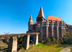 Idee De Weekend Pentru Timișeni: Târgul Castelelor Revine La Castelul Corvinilor Din Hunedoara