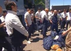 Imagini Nemaivăzute înainte De Mondial! Jucătorii Au Fost Tratați Ca Niște Infractori Pe Aeroport