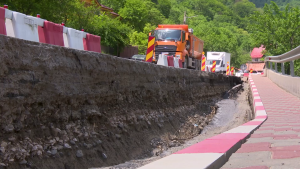 Porțiune Din Dn10, Declarată Calamitată După O Surpare Majoră La Siriu