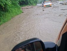 Probleme De Circulație Pe Dn 10, După Ploile Abundente