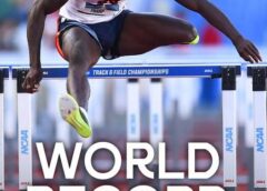 Record Din 2012 Doborât: Ja'kobe Tharp A Stabilit Un Record Mondial La Proba De 110 M Garduri La O Competiţie Universitară Video