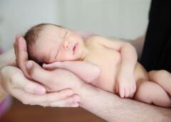 Sprijin De 1500 De Lei Pentru Nou Născuții Din Târgu Mureș