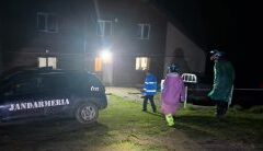 Video Doi Turiști Rătăciți Pe Munte, Salvați După Cinci Ore De Căutări