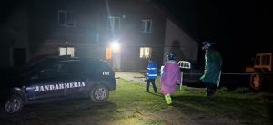 Video Doi Turiști Rătăciți Pe Munte, Salvați După Cinci Ore De Căutări